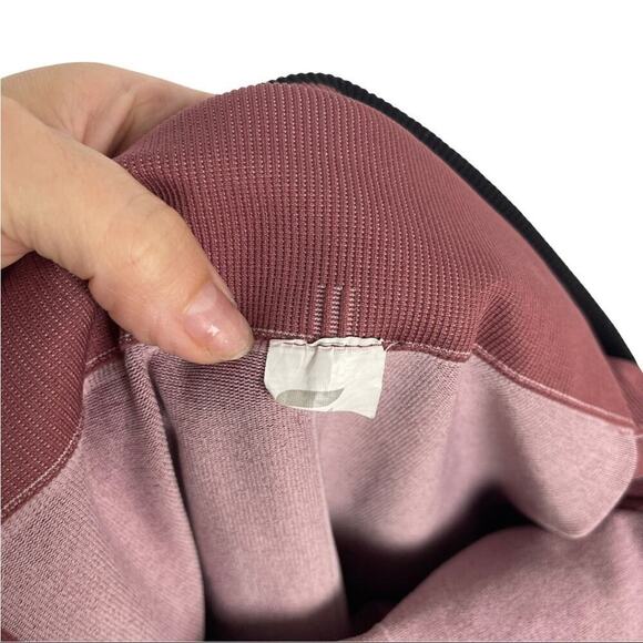 Fabletics High Waisted Seamless Colorblock Legging - Picture 13 of 14